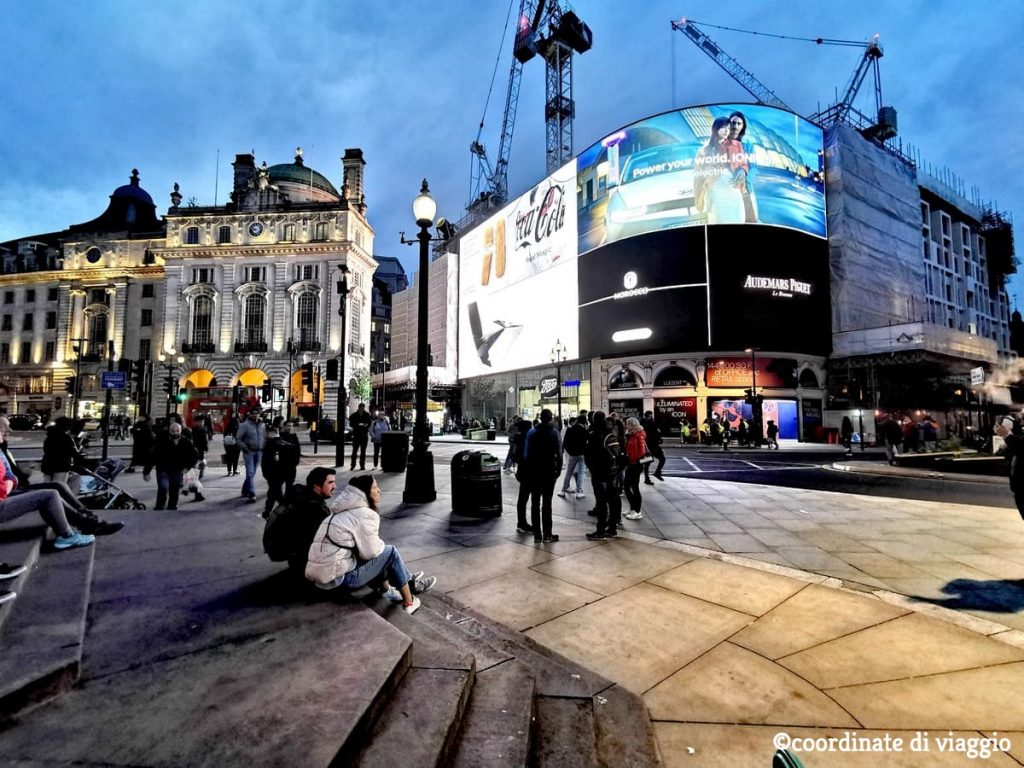 piccadilly-circus-londra