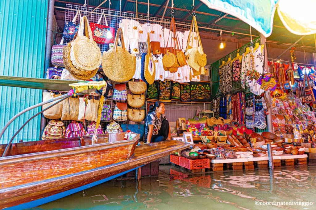 mercato-galleggiante-damnoen-saduak